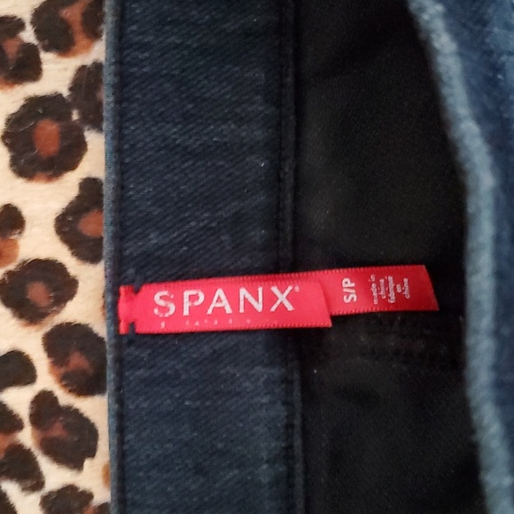 Spanx Blue Jean Jeggings nwot - Picture 4 of 6
